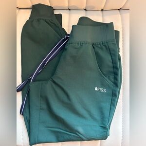 Figs scrubs. XXS petite. British Racing Green.